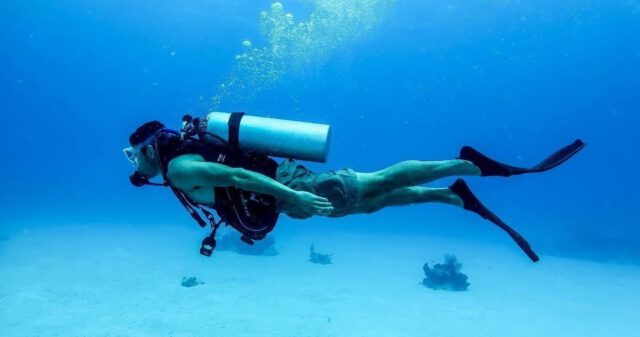 PADI Discover Scuba shore diving in Hawaii
