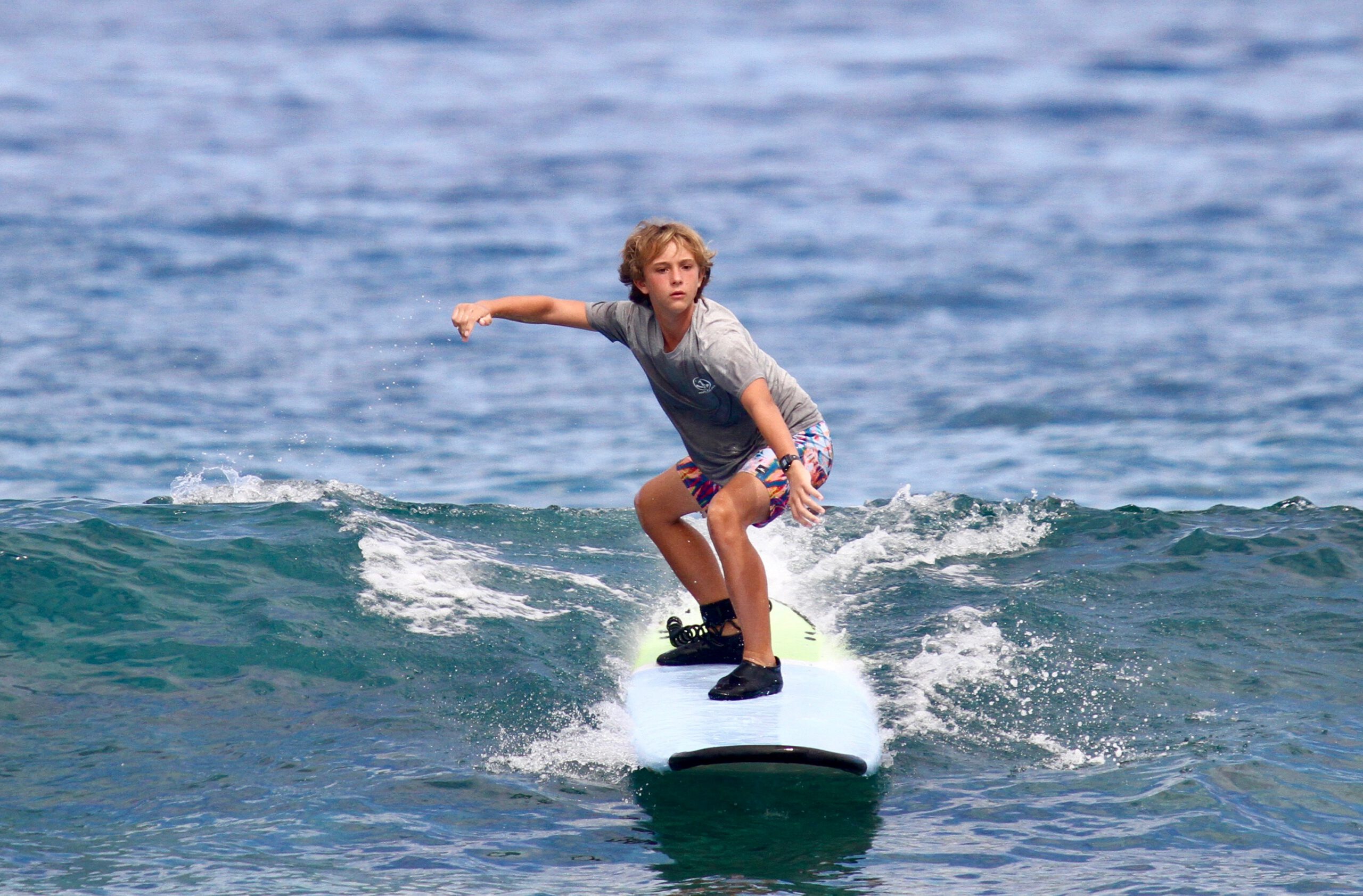 Al'ii Adventures Surf Lessons