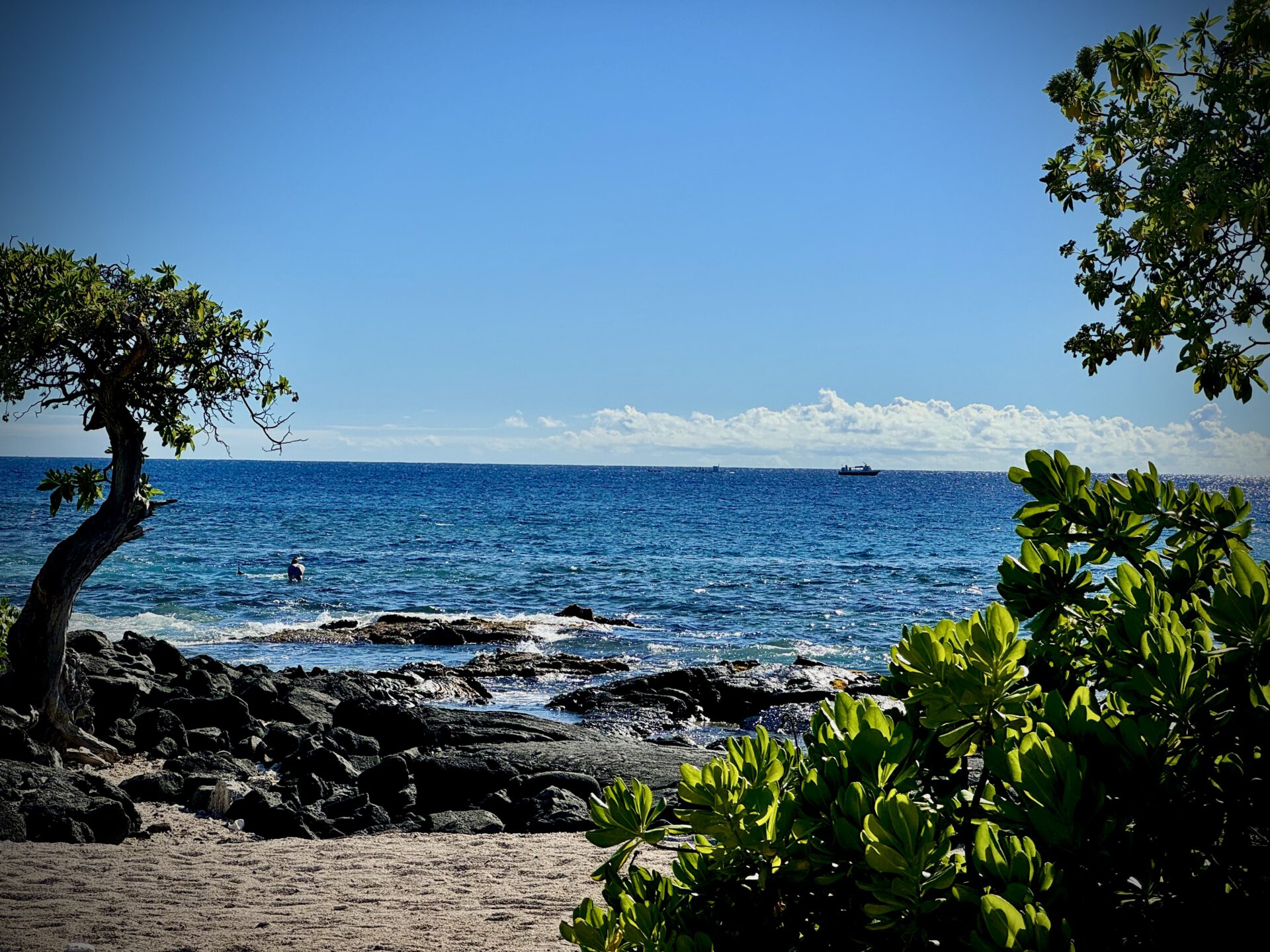 best kona beaches