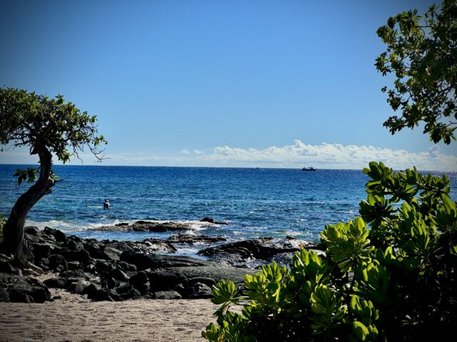 best kona beaches